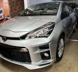Toyota Vitz 1.5 FWD Hybrid 5dr 2020 Silver