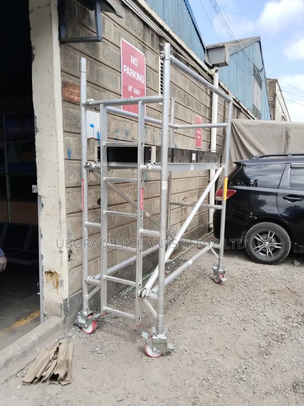Mobile Aluminium Scaffolding Tower - main view