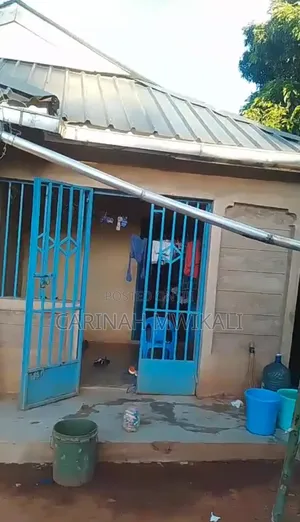 2bdrm Mansion in Junction for sale