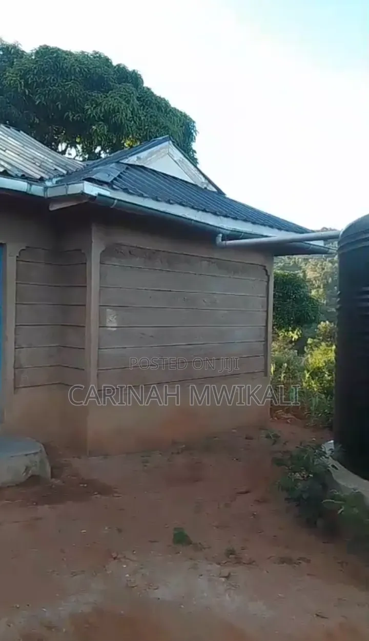 2bdrm Mansion in Junction for sale
