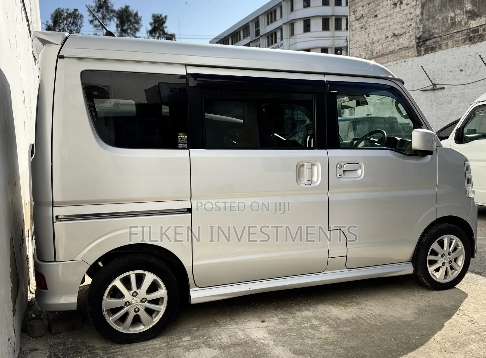 Suzuki Every Wagon 2020 Silver
