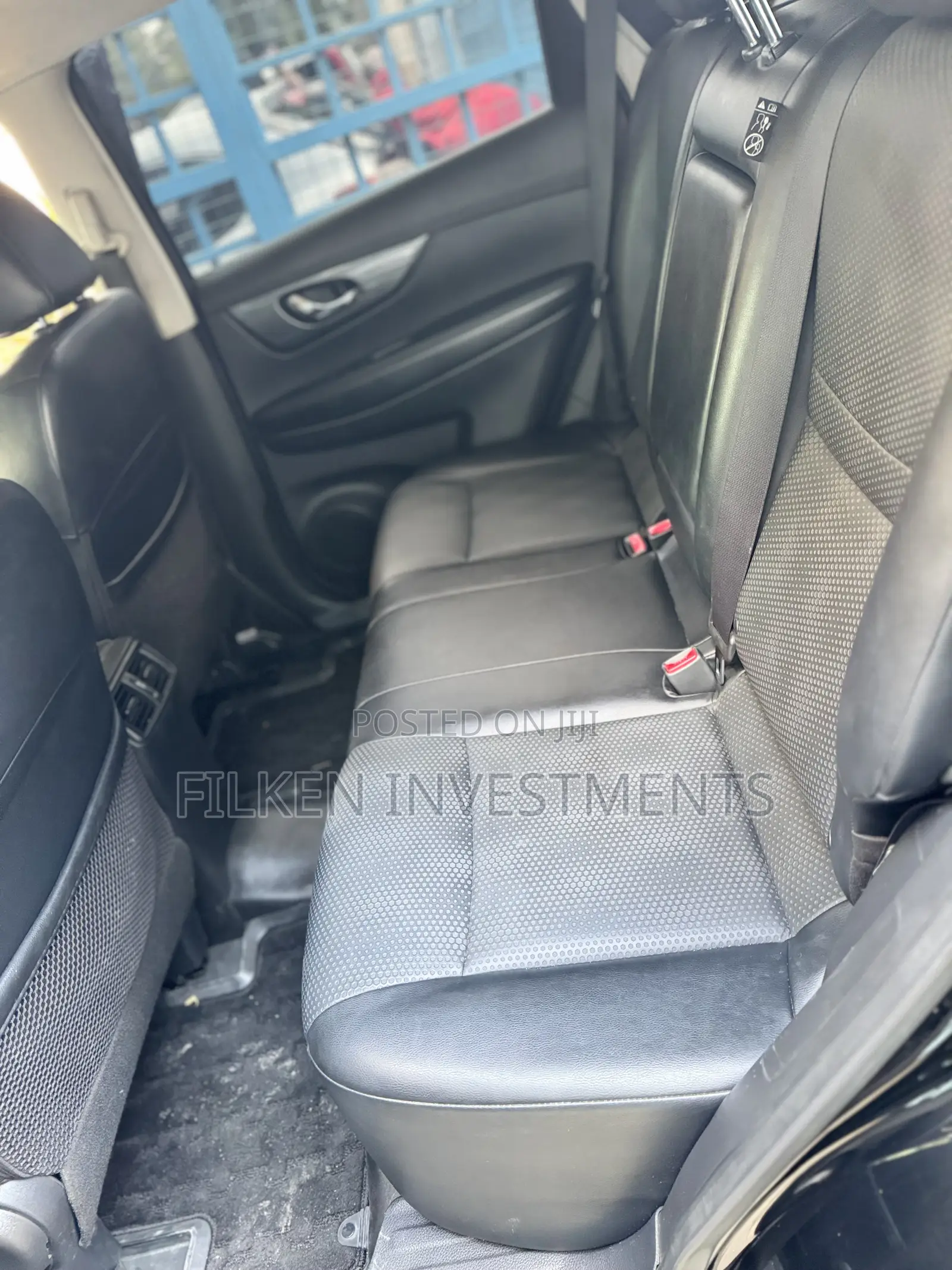 Nissan X-Trail 2.0 Hybrid FWD 2016 Black