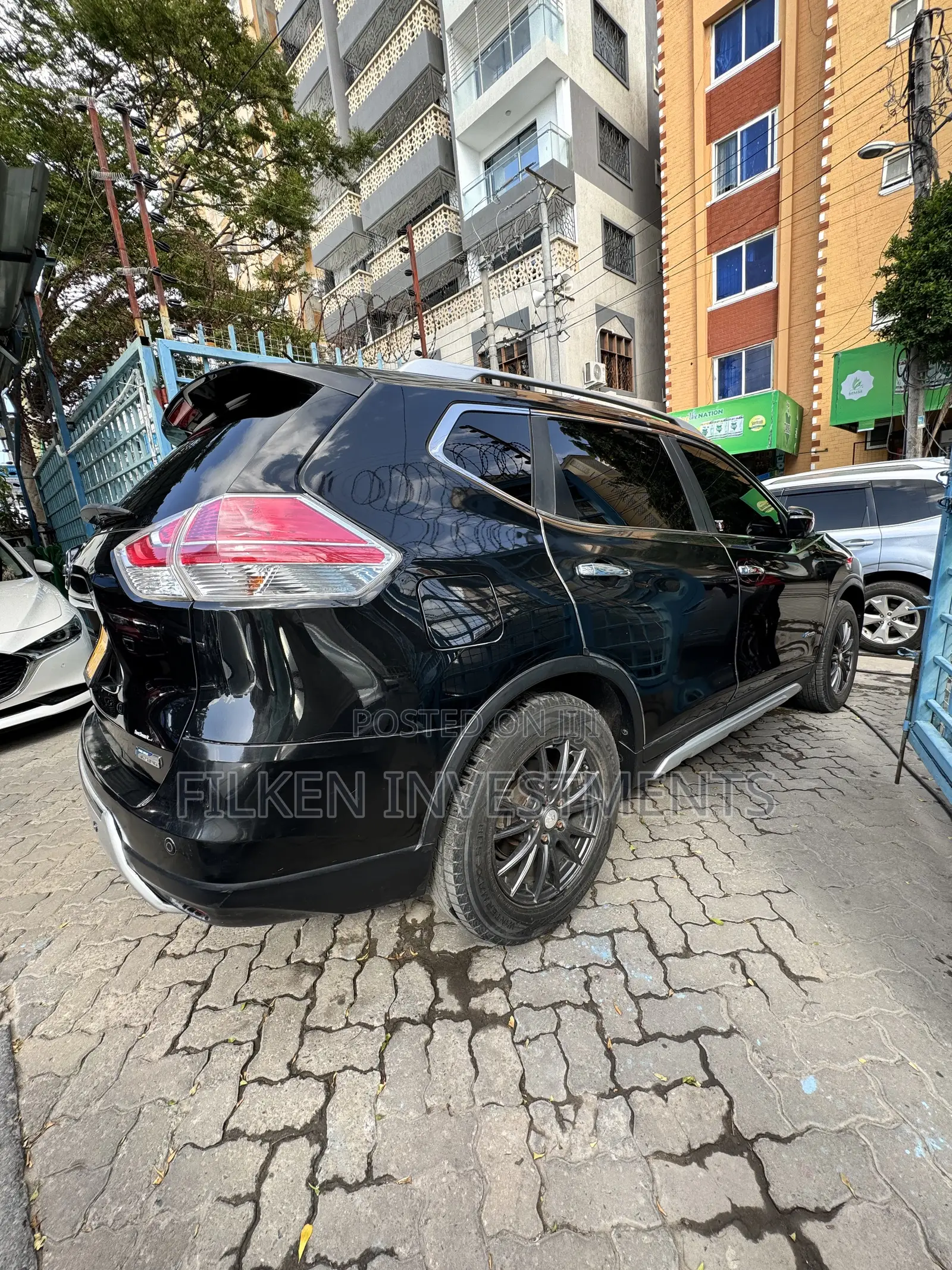Nissan X-Trail 2.0 Hybrid FWD 2016 Black