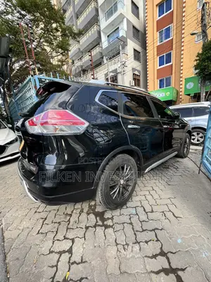 Nissan X-Trail 2.0 Hybrid FWD 2016 Black