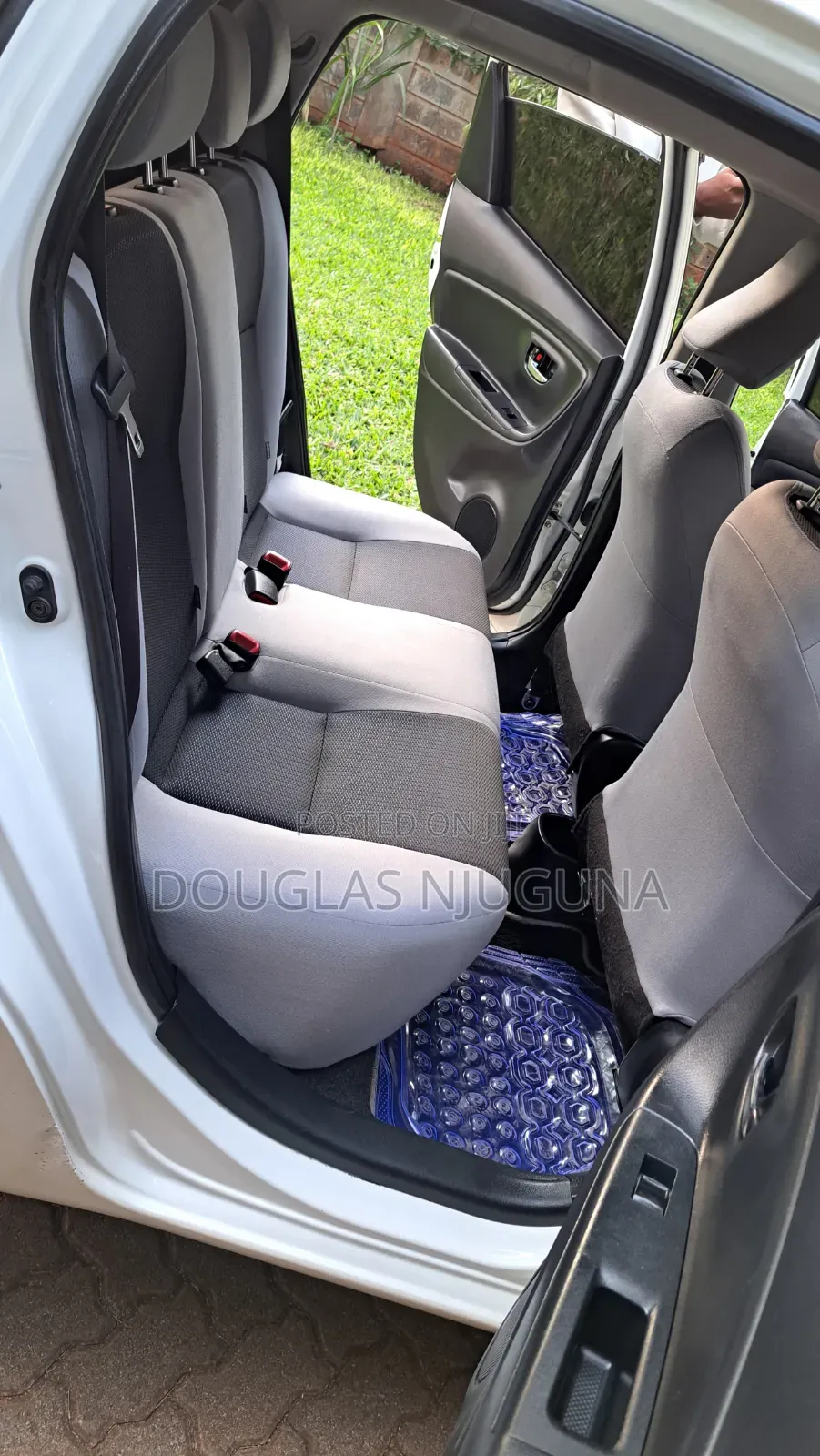 Toyota Vitz 2015 White