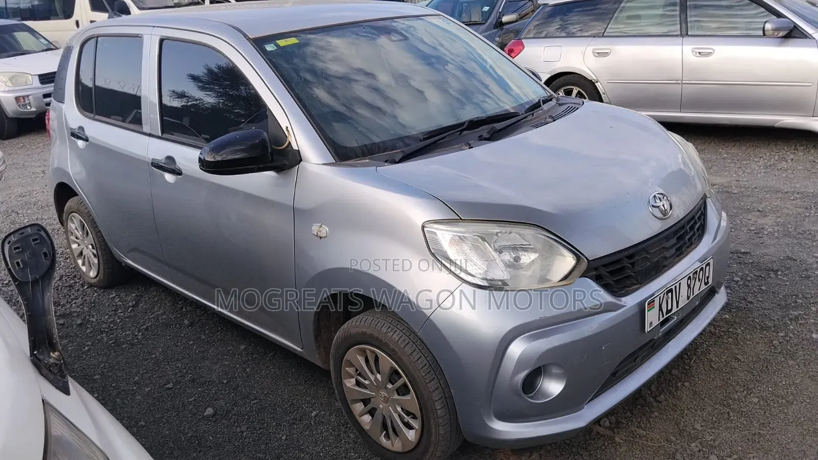 Toyota Passo 2018 Silver
