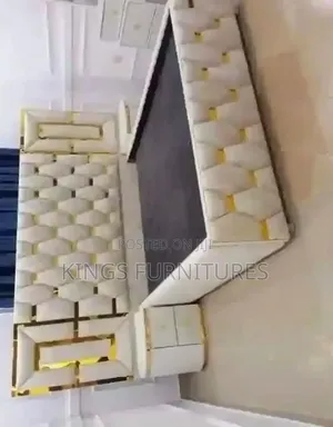 Modern Round Coffee Table