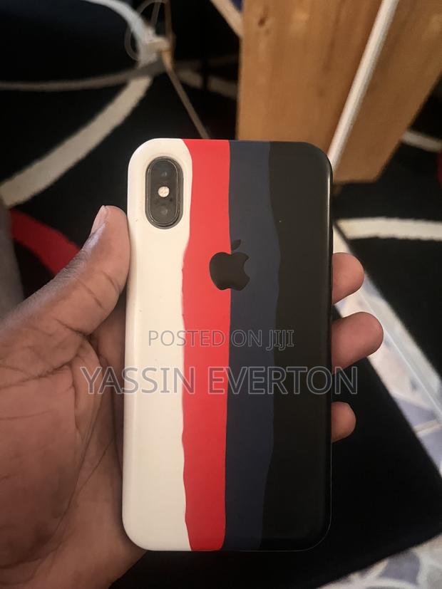 Apple iPhone X 64 GB Black - thumbnail 5