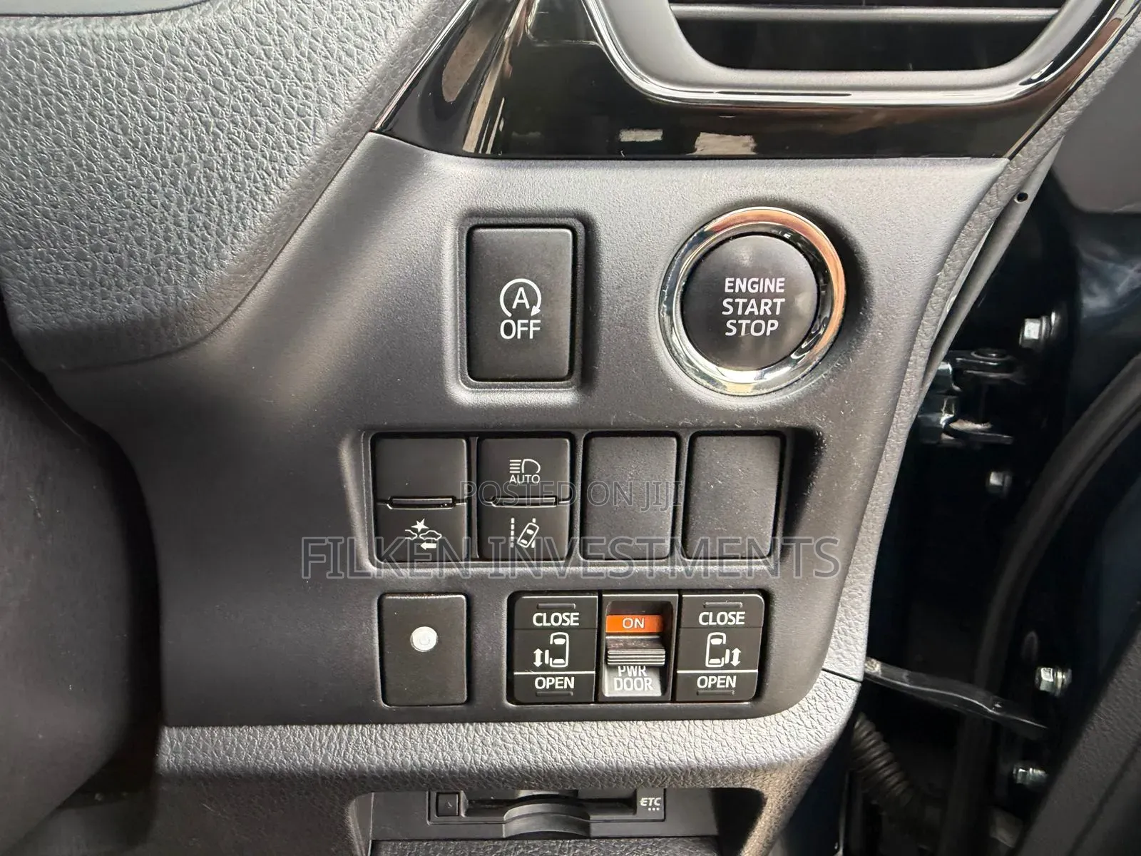 Toyota Voxy 2020 Black