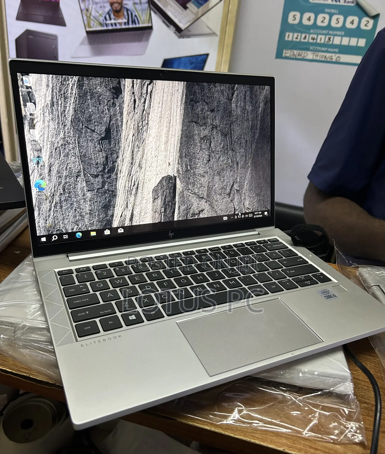 Laptop HP EliteBook 830 G7 8GB Intel Core i5 SSD 256GB