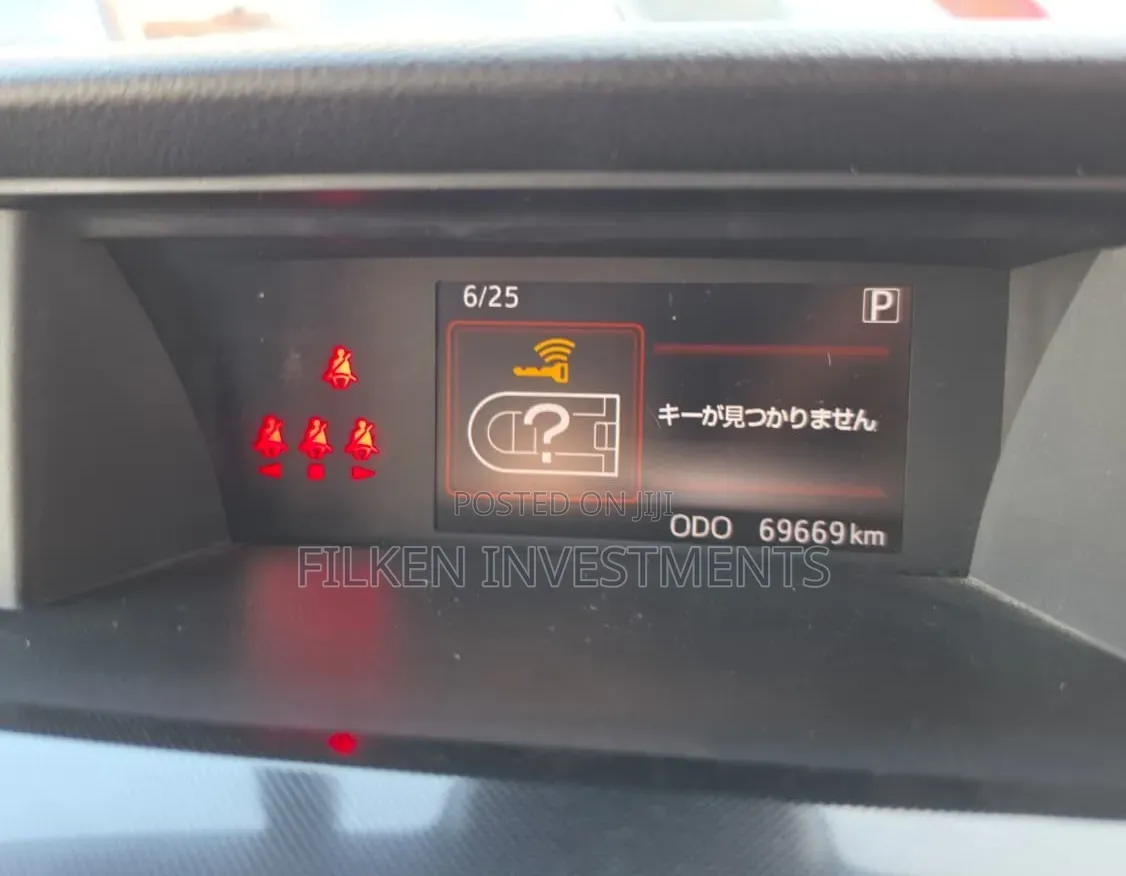Toyota Roomy 2020 Silver