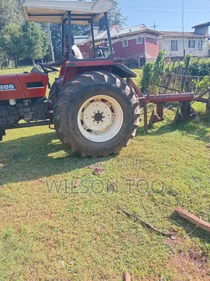 Tractor Newholland 80-66 Red