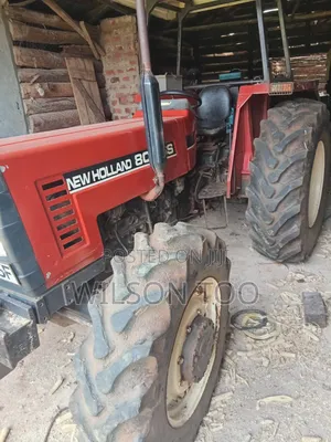 Tractor Newholland 80-66 Red
