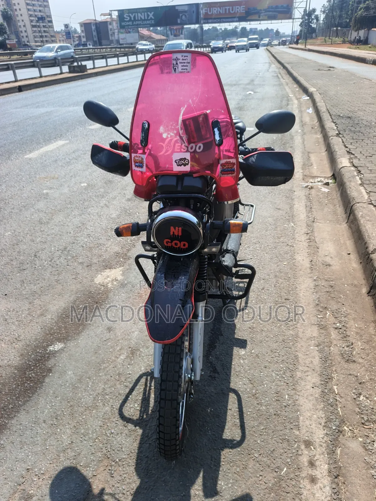 Honda CB 2023 Red