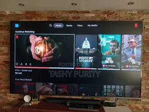 Hisense Smart Tv 100"