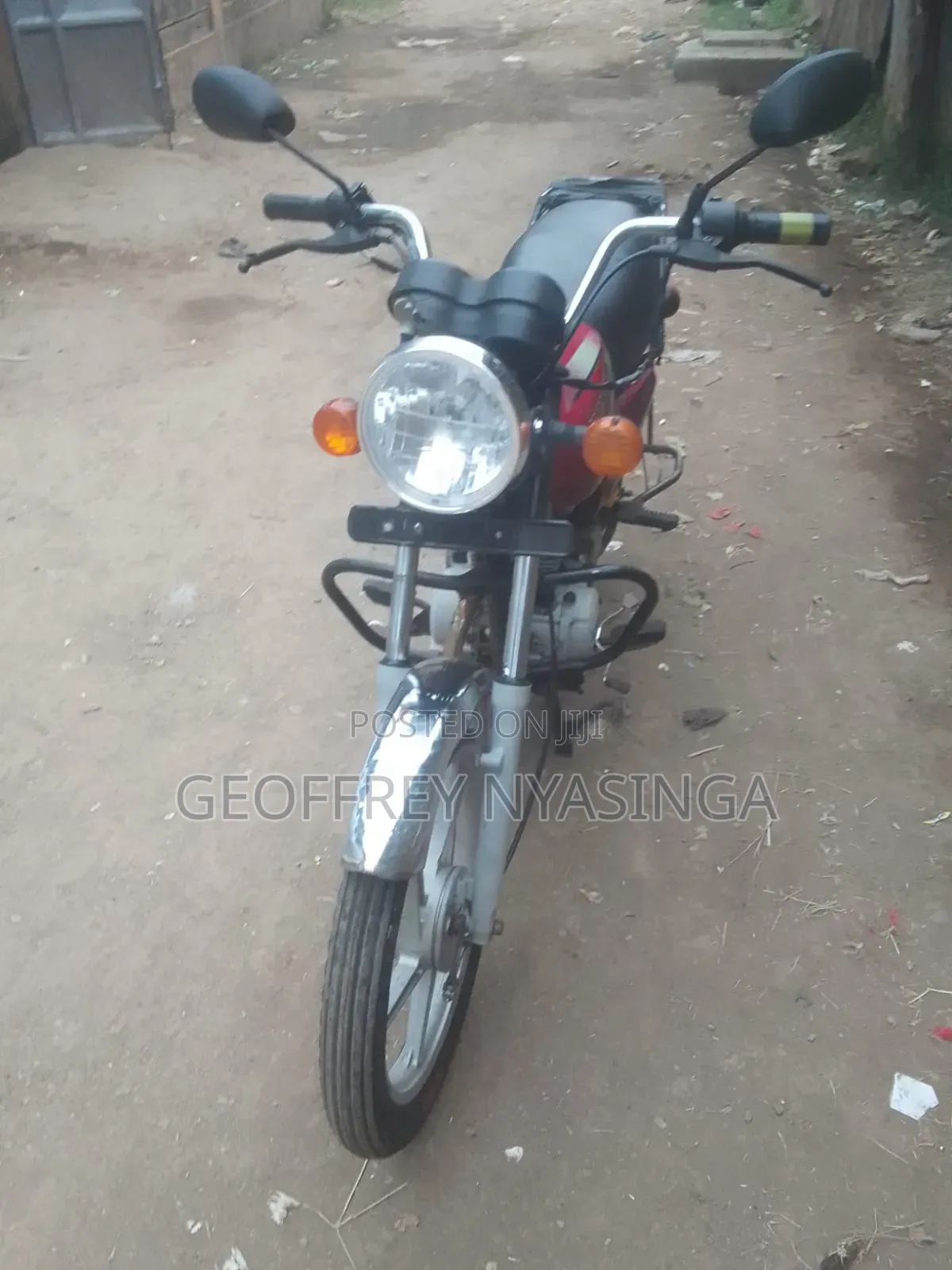 Bajaj Boxer 100 2022 Red