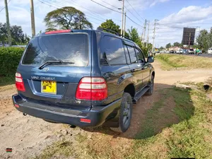Toyota Land Cruiser 2005 Blue