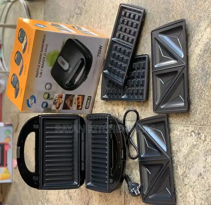 Sm08-3 3-in-1 Waffle, Panini, and Sandwich Maker.