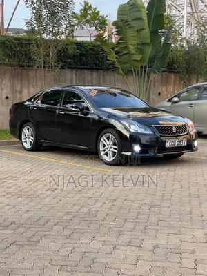 Toyota Crown 2012 Black