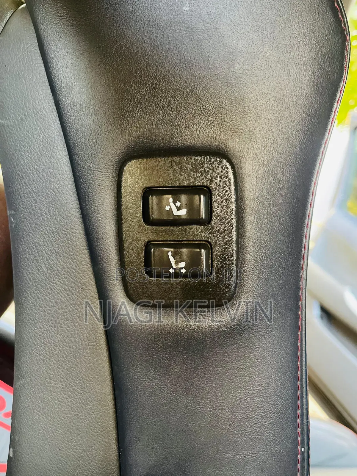 Toyota Crown 2012 Black