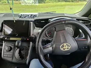 Toyota Wish 2013 Black