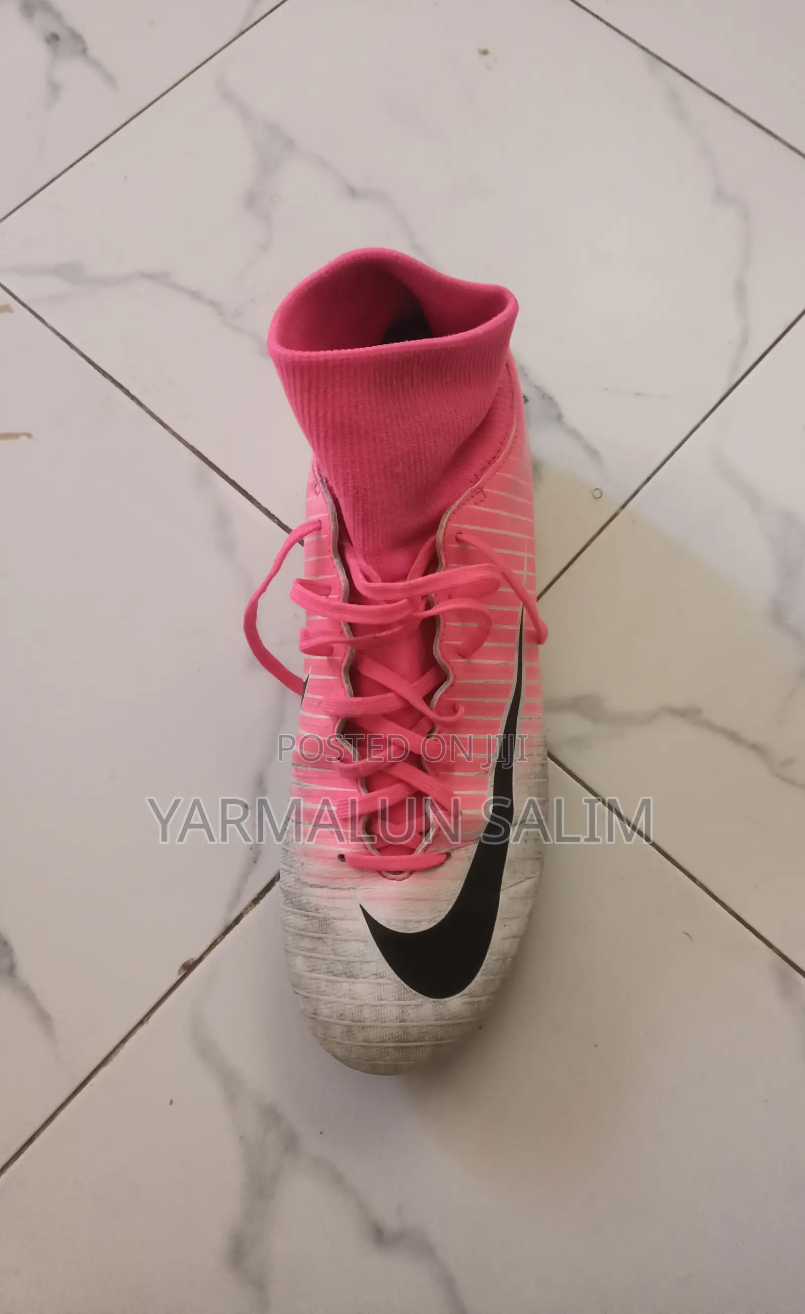 Sports Shoes