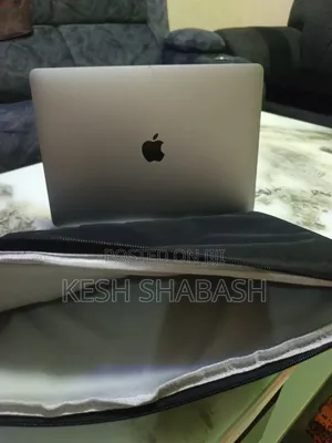 Laptop Apple MacBook Pro 2017 8GB Intel Core i5 SSD 256GB