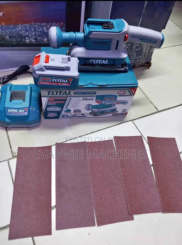 Powerful Total Cordless Finishing Sander
