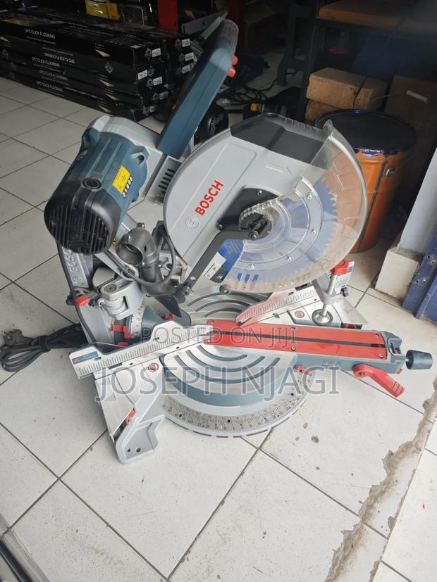 Bosch Professional Miter Saw.