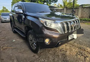 Toyota Land Cruiser Prado 2.8 2017 Brown