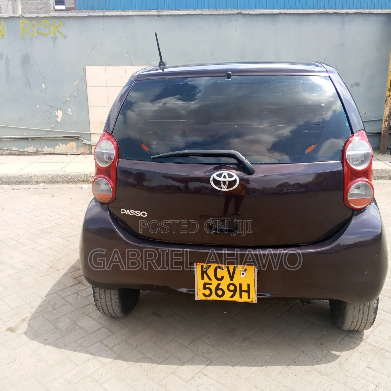 Toyota Passo 2012 Purple
