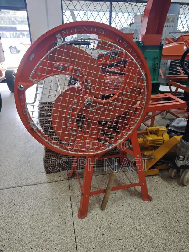 Milano Brand Chaff Cutter. - main view
