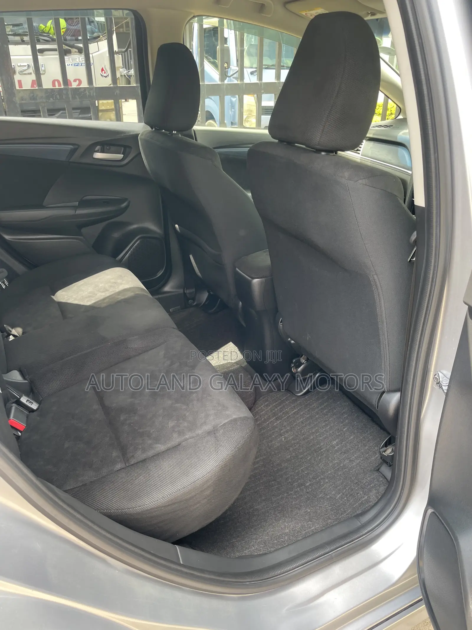 Honda Fit Shuttle 2019 Silver
