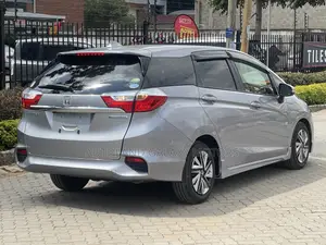 Honda Fit Shuttle 2019 Silver