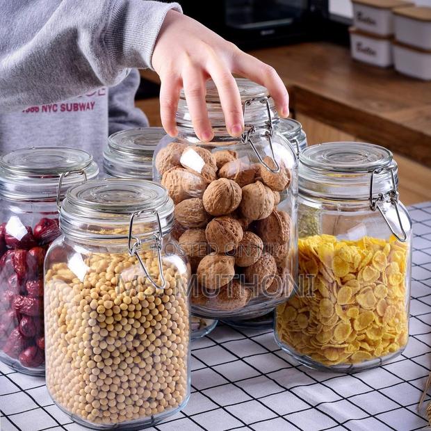 3l Glass Storage Jar W/ Airtight Clip-Top Lid to Preserve Freshness.