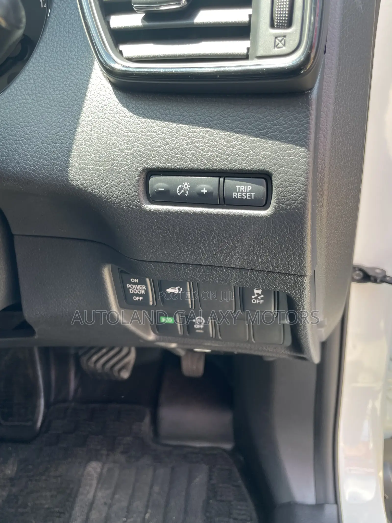 Nissan X-Trail 2019 White