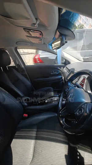 Honda Vezel 2019 Black