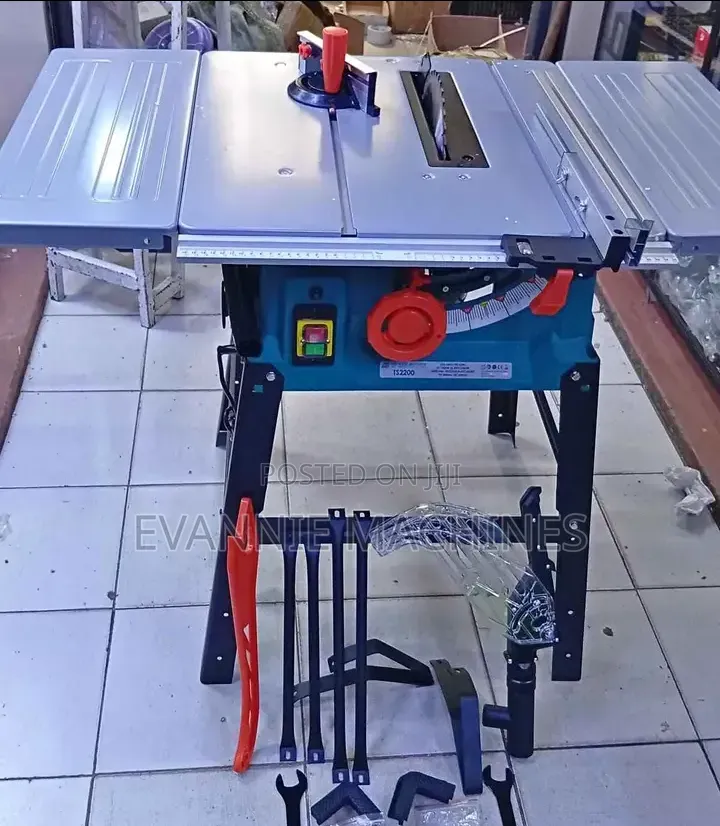 Heavy Duty Power Action Table Saw 10"