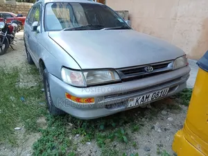 Toyota Corolla 1998 Silver