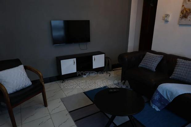 One Bedroom Studio Apartment - thumbnail 17