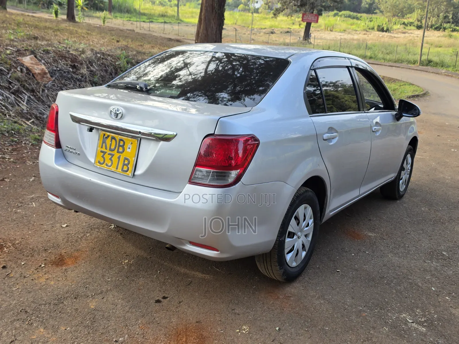 Toyota Axio 1.5 G 2WD 2013 Silver