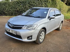 Toyota Axio 1.5 G 2WD 2013 Silver