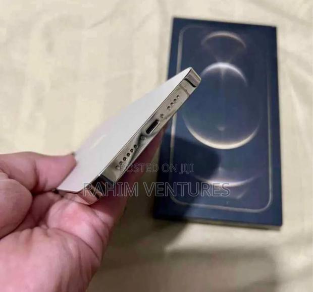Apple iPhone 12 Pro Max 512 GB Gold - thumbnail 4