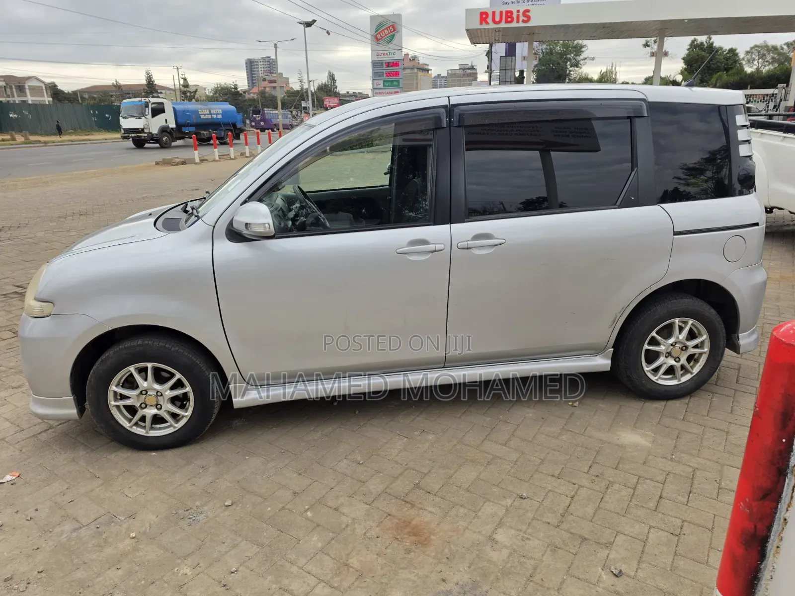 Toyota Sienta 2007 Silver