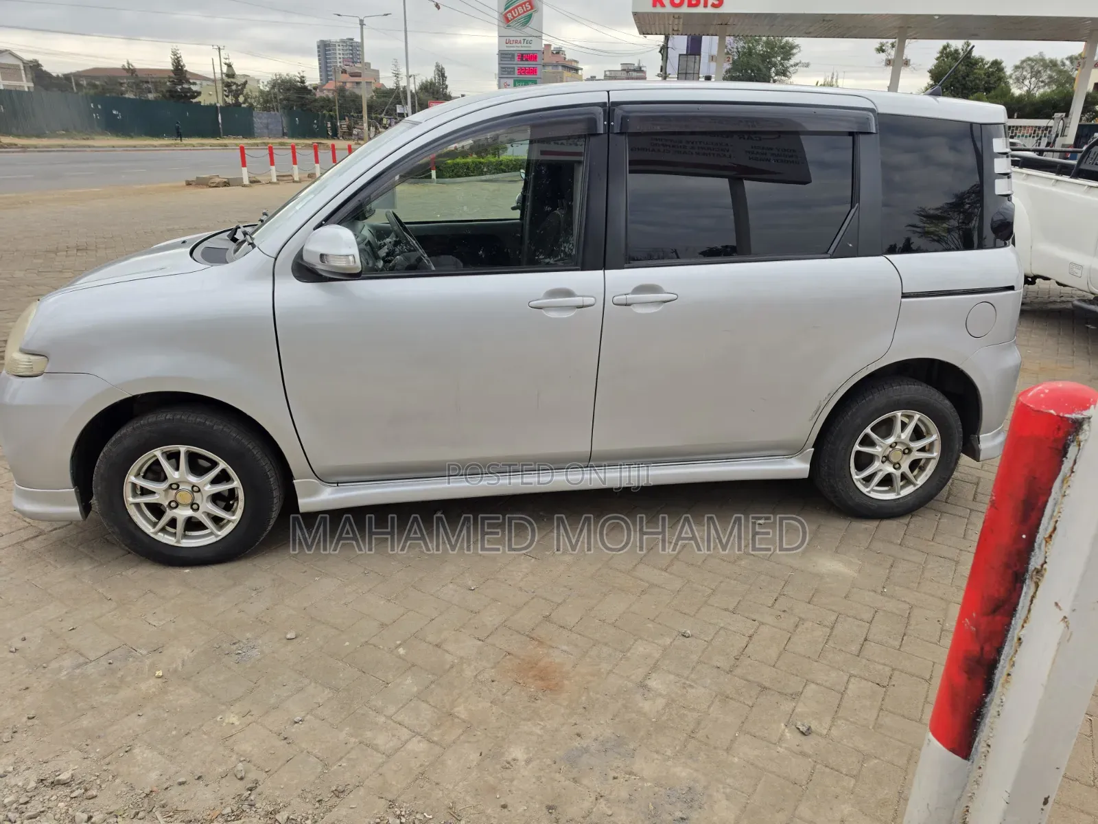 Toyota Sienta 2007 Silver