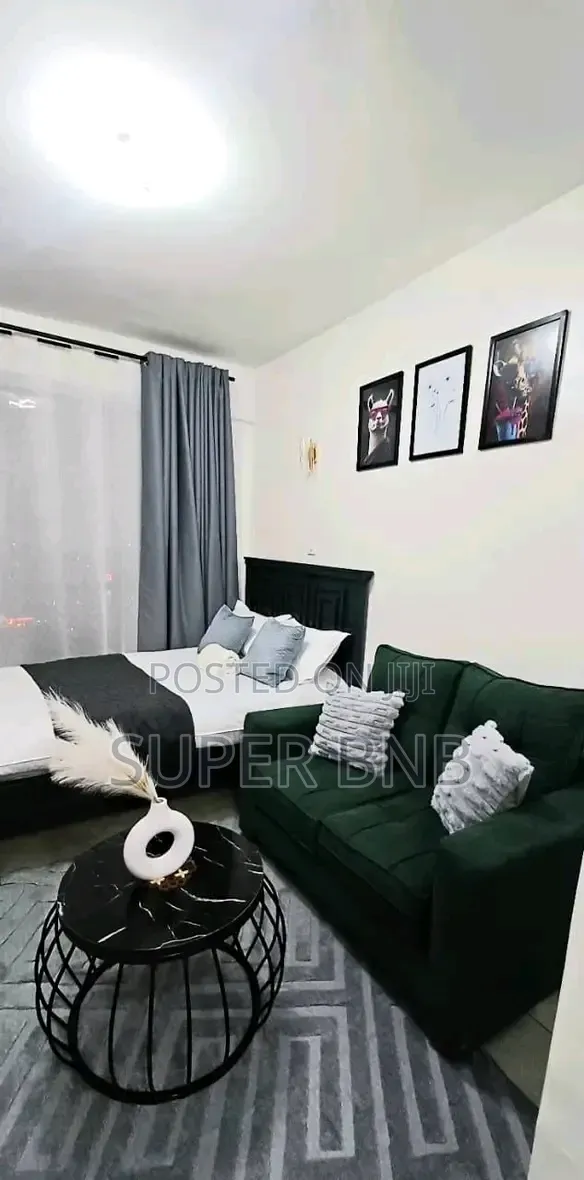 Airbnb Kisumu Makasembo Estate, Behind Mega City Mall.