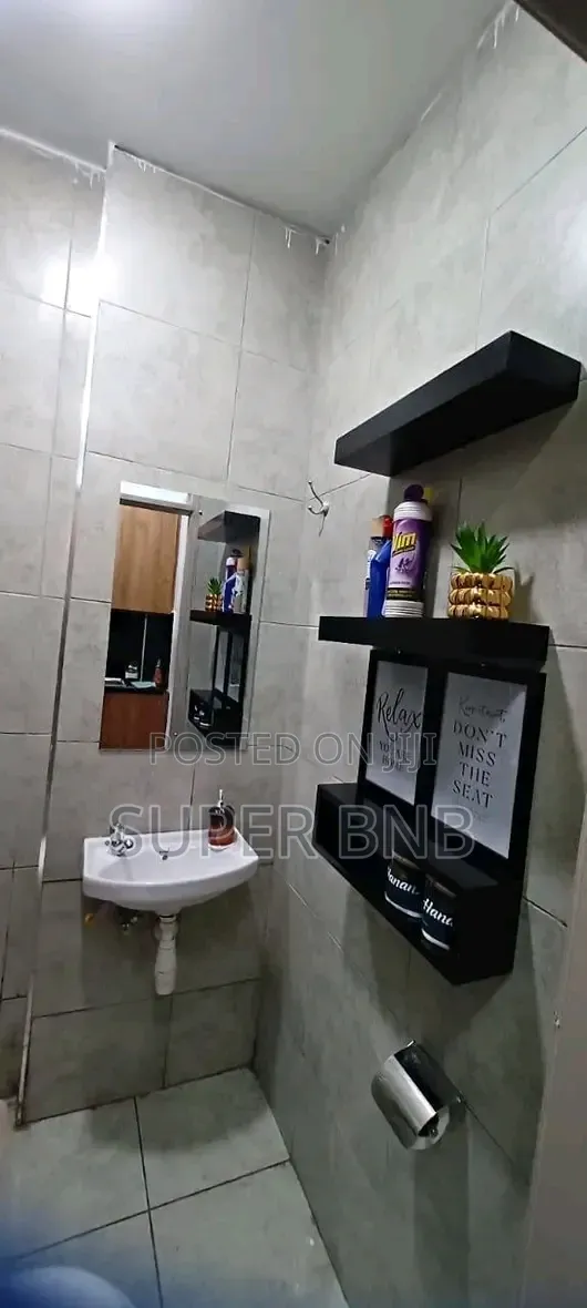 Airbnb Kisumu Makasembo Estate, Behind Mega City Mall.