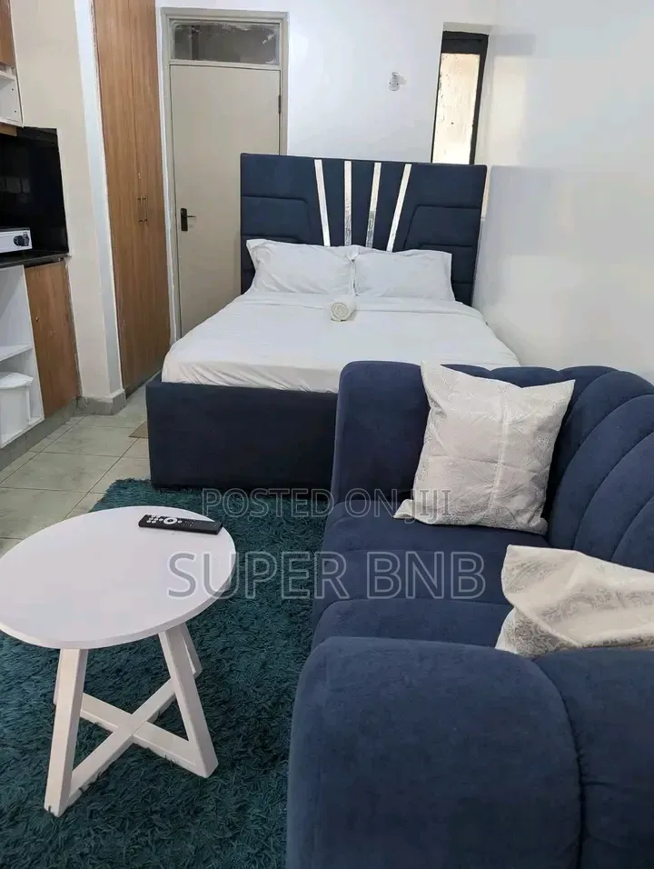 Studio Airbnb in Kisumu Makasembo Estate.