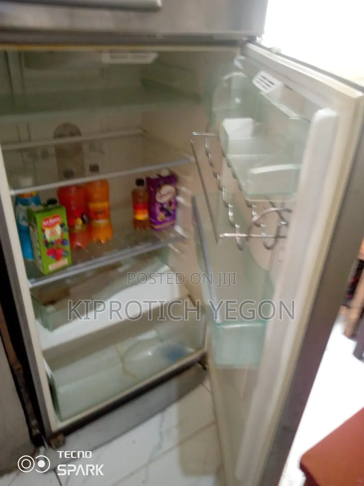 Refrigerator