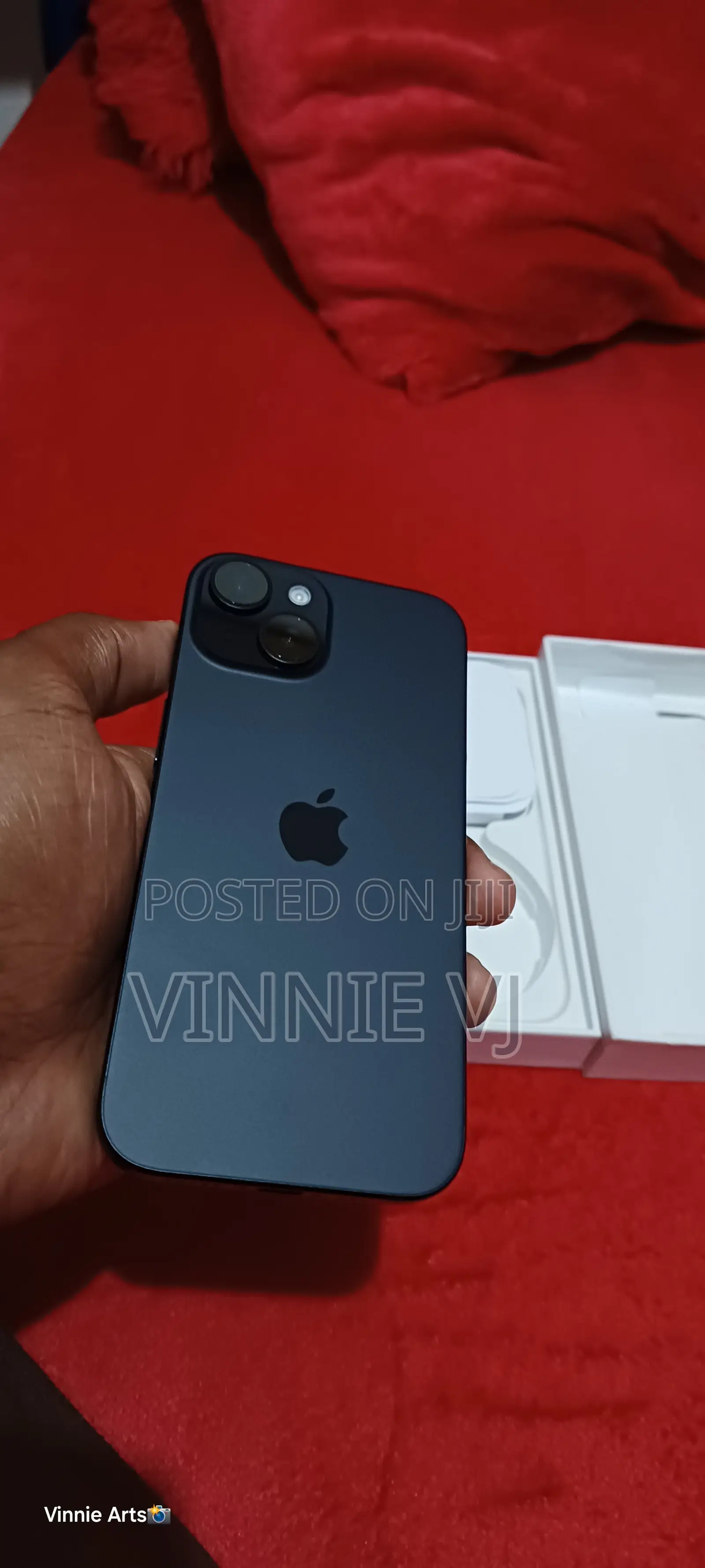 New Apple iPhone 15 256 GB Black